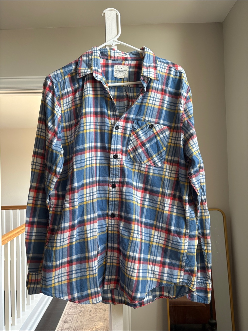 American Eagle Men's Blue Plaid Button-Up Shirt